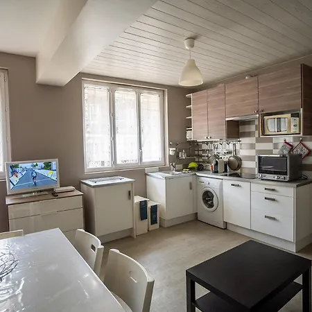 Apartment Dore Face Aux Thermes - Centre