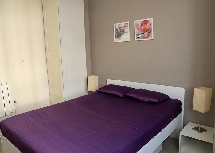 Dore Face Aux Thermes - Centre *